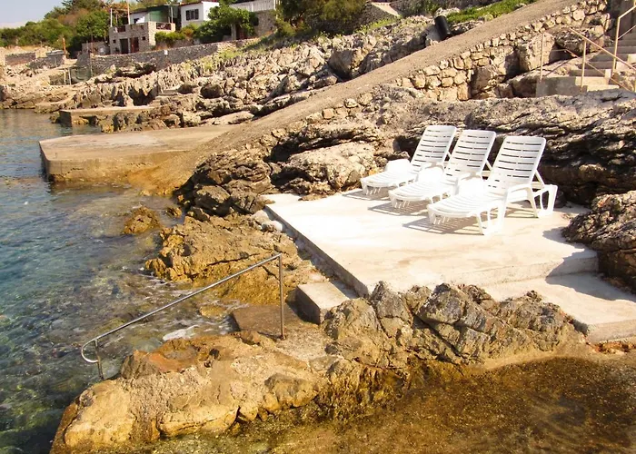 펜션 Robinson Delphinus